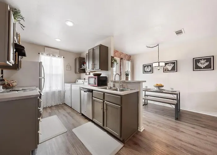Apartment Zroyal 2br Near Cavazos - Ideal For Tdy, Travel Nurses, Contractors & Extended
