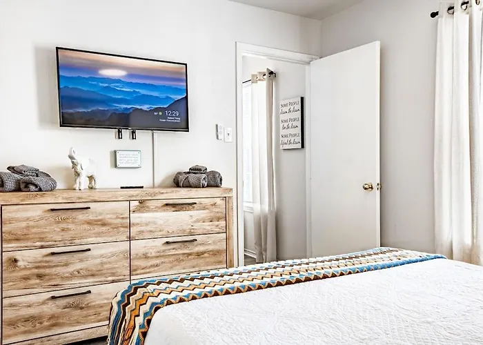 Zroyal 2br Near Cavazos - Ideal For Tdy, Travel Nurses, Contractors & Extended Apartment