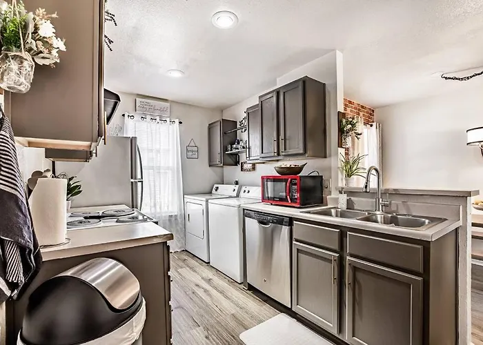 Apartment Zroyal 2br Near Cavazos - Ideal For Tdy, Travel Nurses, Contractors & Extended *
